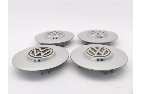 Recambio de tapacubos para volkswagen golf iii (1h1) 1.4 referencia OEM IAM 1H0601151B  