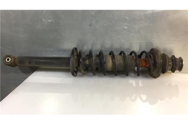 Recambio de amortiguador trasero izquierdo para volkswagen polo iii (6n1) 75 1.6 referencia OEM IAM 6N0513031L  6K0513033B , SEA