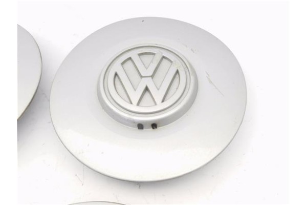 Recambio de tapacubos para volkswagen golf iii (1h1) 1.4 referencia OEM IAM 1H0601151B  