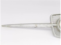 Recambio de rejilla capo para seat 600 d 0.8 referencia OEM IAM   