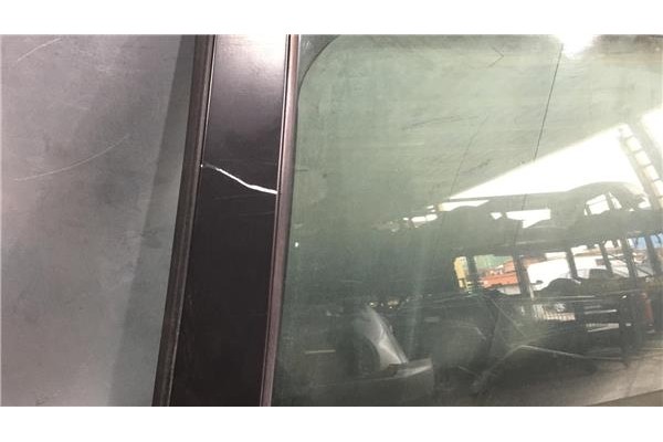 Recambio de puerta trasero izquierda para honda accord berlina (cg7-9/ch1-7) 2.2 ic tdi referencia OEM IAM 67550SEA900ZZ  