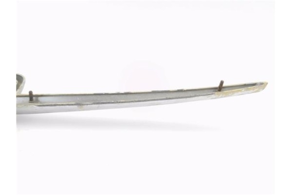 Recambio de rejilla capo para seat 600 d 0.8 referencia OEM IAM   