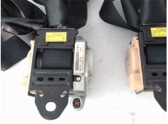 Recambio de juego cinturones delantero para toyota corolla (e12) 1.6 vvt-i referencia OEM IAM 7321002080C0 7322002050C0 