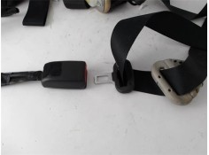 Recambio de juego cinturones delantero para toyota corolla (e12) 1.6 vvt-i referencia OEM IAM 7321002080C0 7322002050C0 