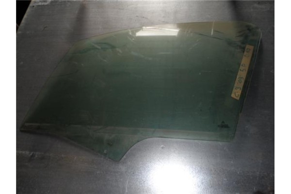 Recambio de luna puerta delantero izquierda para citroen c3 1.4 hdi referencia OEM IAM   