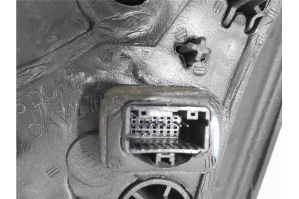 Recambio de retrovisor electrico derecho para renault laguna iii berlina 1.5 authentique referencia OEM IAM E9036098  