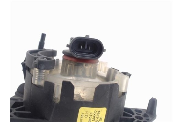 Recambio de faro antiniebla derecho para mercedes-benz clase b (bm 245) 2.0 180 cdi (245.207) referencia OEM IAM A2518200856  