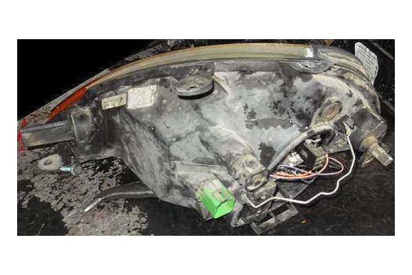 Recambio de faro delantero dcho para ford ka (ccq) 1.3 i referencia OEM IAM 1079423  