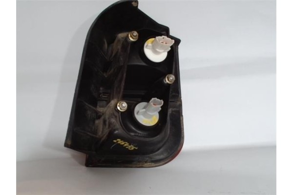 Recambio de piloto trasero izquierdo para mitsubishi space wagon (n30/n40) 1.8 1800 glx diesel referencia OEM IAM 0431536L  