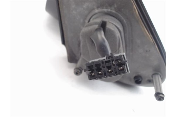 Recambio de retrovisor electrico izquierdo para citroen xsara familiar referencia OEM IAM 9623222777  