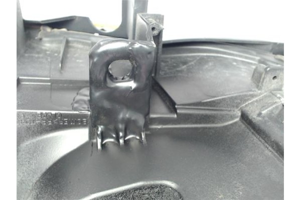 Recambio de faro delantero izquierdo para renault megane ii berlina 5p referencia OEM IAM 89312739 043280 