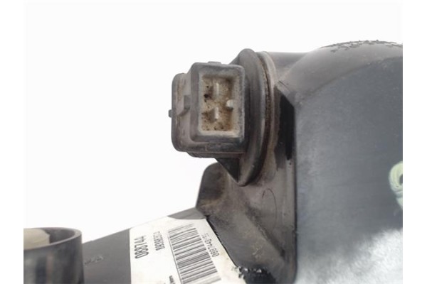 Recambio de piloto inferior trasero derecho para opel corsa c 1.2 twinport referencia OEM IAM 13118663  