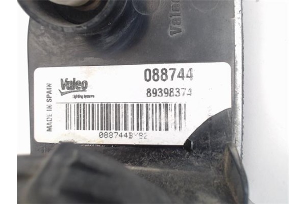 Recambio de piloto inferior trasero derecho para opel corsa c 1.2 twinport referencia OEM IAM 13118663  
