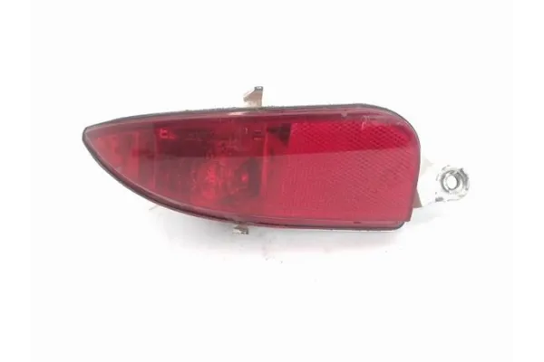Recambio de piloto inferior trasero izquierdo para opel corsa c 1.2 twinport referencia OEM IAM 13118662  