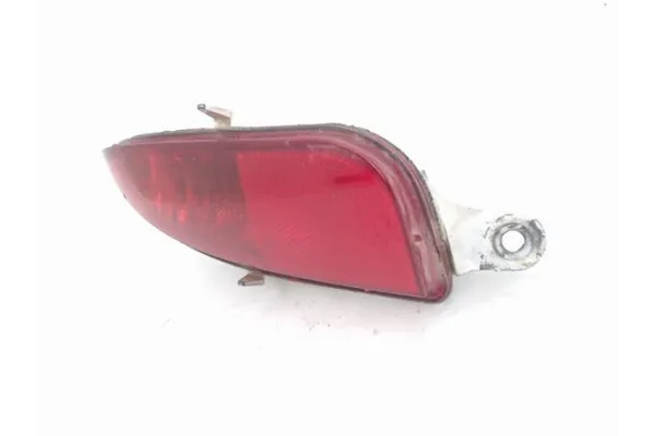Recambio de piloto inferior trasero izquierdo para opel corsa c 1.2 twinport referencia OEM IAM 13118662  