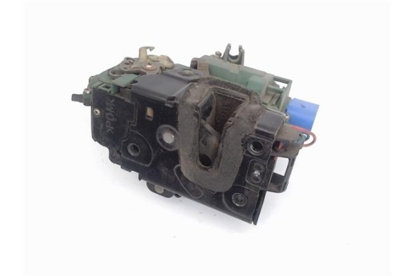 Recambio de cierre electromagnetico delantero izquierdo para volkswagen polo iv (9n1) 1.4 tdi referencia OEM IAM 3B1837015AQ  