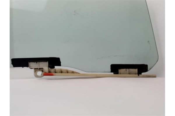 Recambio de luna puerta delantero derecha para lexus is (ds2/is2) 2.5 250 v6 referencia OEM IAM 6810153020  