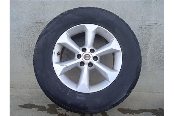 Recambio de juego llantas para nissan navara pickup (d40m) 2.5 dci referencia OEM IAM 40300EB410 40300EB41A 