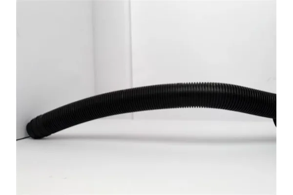 Recambio de tuberia alimentacion combustible para alfa romeo 145 1.6 t.spark referencia OEM IAM 262301  
