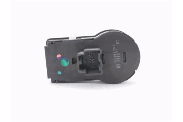 Recambio de mando de luces para opel astra j 1.6 referencia OEM IAM 13268702 251507 
