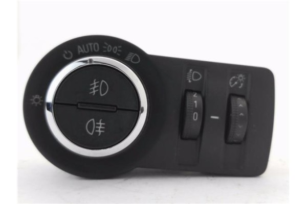 Recambio de mando de luces para opel astra j 1.6 referencia OEM IAM 13268702 251507 