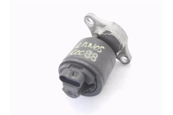 Recambio de egr para daewoo lanos 1.4 referencia OEM IAM 553503  