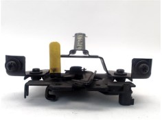 Recambio de cerradura capo para ford fiesta vi 1.25 referencia OEM IAM 1831520  