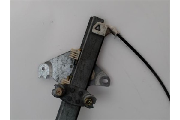 Recambio de cerradura capo para ford fiesta vi 1.25 referencia OEM IAM 1831520  