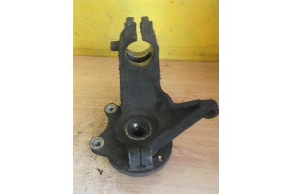Recambio de mangueta delantero derecha para peugeot 206 1.9 d referencia OEM IAM   