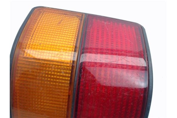 Recambio de piloto trasero izquierdo para renault r 21 nevada (k48) referencia OEM IAM   