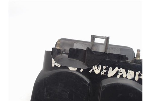 Recambio de piloto trasero izquierdo para renault r 21 nevada (k48) referencia OEM IAM   