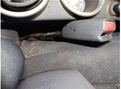 Recambio de anclaje cinturon delantero derecho para toyota verso (aur2/zgr2) 2.0 d-4d referencia OEM IAM 732300F030B0  