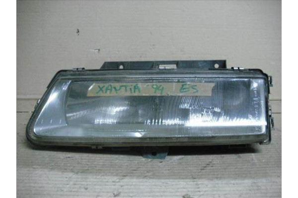 Recambio de faro delantero izquierdo para citroen xantia berlina 1.6 i referencia OEM IAM 91711  