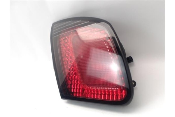 Recambio de piloto porton trasero izquierdo para nissan primera berlina (p11) referencia OEM IAM 265559F610 89020318 