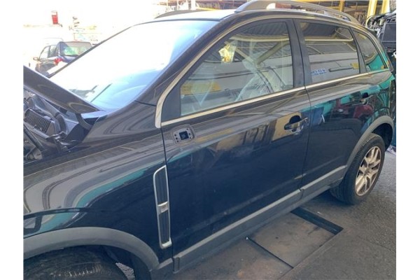 Recambio de puerta delantero izquierda para opel antara 2.2 selective referencia OEM IAM 95416993  