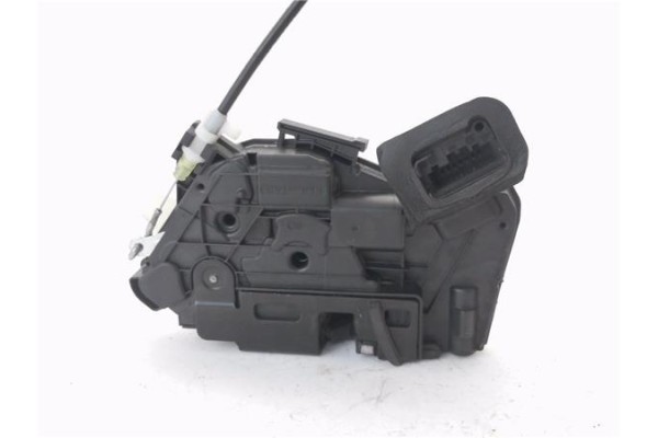 Recambio de cierre electromagnetico delantero derecho para volkswagen polo v (6r1) 1.0 referencia OEM IAM 5K1837016E  