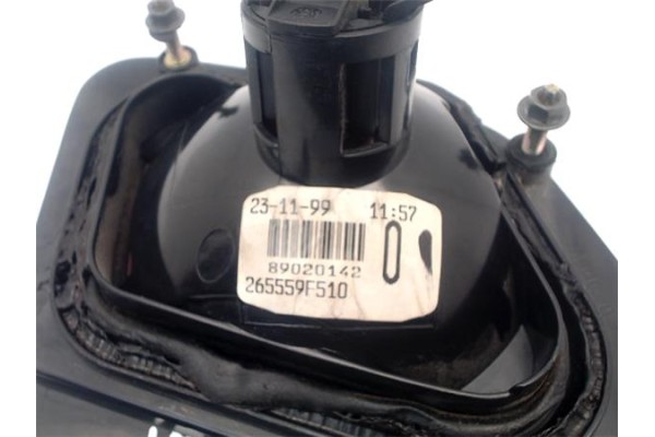 Recambio de piloto porton trasero izquierdo para nissan primera berlina (p11) referencia OEM IAM 265559F610 89020318 