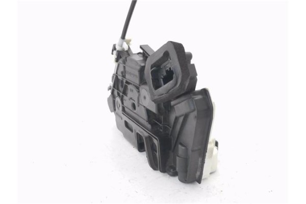 Recambio de cierre electromagnetico delantero derecho para volkswagen polo v (6r1) 1.0 referencia OEM IAM 5K1837016E  