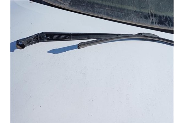 Recambio de brazo limpiaparabrisas delantero izquierdo para toyota verso (aur2/zgr2) 2.0 d-4d referencia OEM IAM 852210F030  