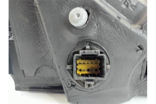 Recambio de retrovisor electrico izquierdo para renault megane i fase 2 berlina (ba0) referencia OEM IAM   