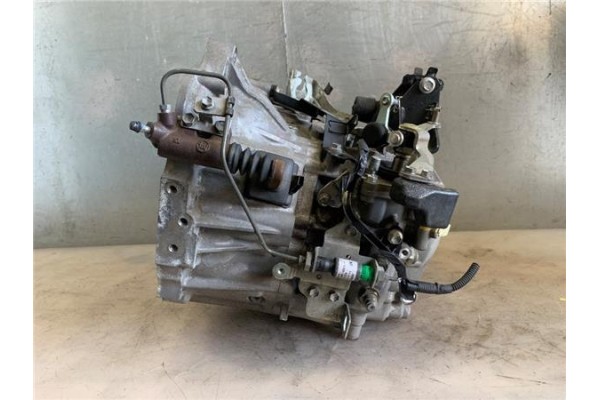 Recambio de caja cambios manual para toyota verso (aur2/zgr2) 2.0 d-4d referencia OEM IAM 3111520080 3111520081 