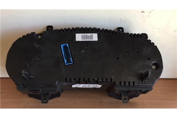 Recambio de cuadro completo para seat altea (5p1) 1.6 tdi referencia OEM IAM 1P0920810P 04127091020600029 
