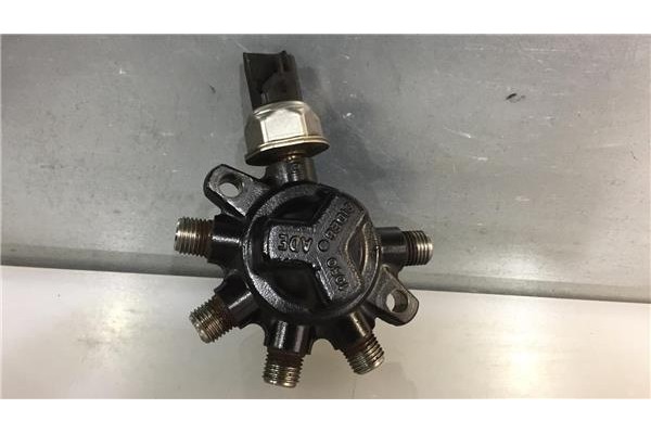Recambio de rampa inyectores para nissan micra (k12e) 1.5 acenta referencia OEM IAM 8200379933 R9144Z070A 