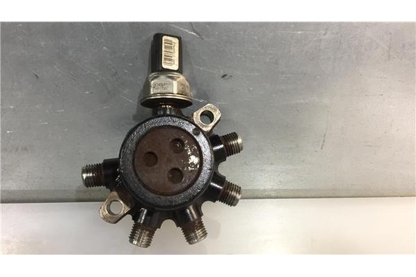 Recambio de rampa inyectores para nissan micra (k12e) 1.5 acenta referencia OEM IAM 8200379933 R9144Z070A 