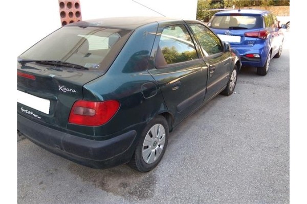 citroen xsara berlina del año 1998
