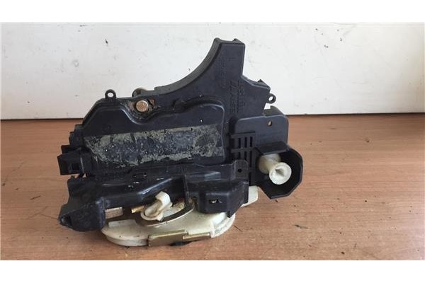 Recambio de cierre electromagnetico delantero izquierdo para mitsubishi colt berlina 5 (z30a)(2005) 1.3 atlantis [1,3 ltr. - 70 