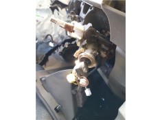 Recambio de clausor para toyota verso (aur2/zgr2) 2.0 d-4d referencia OEM IAM 690570F040  