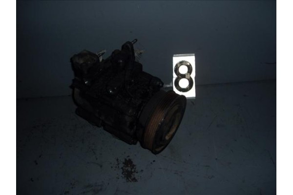 Recambio de compresor aire acond. para hyundai trajet (fo) 2.0 referencia OEM IAM 977013A570  