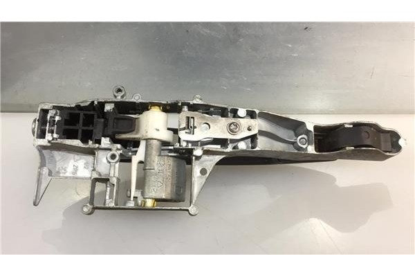 Recambio de maneta exterior delantero derecha para citroen c4 grand picasso 1.6 exclusive referencia OEM IAM 9680168580  