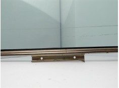 Recambio de luna puerta trasero izquierda para lexus is (ds2/is2) 2.5 250 v6 referencia OEM IAM 6811453020  